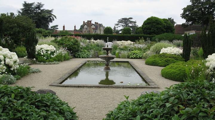 Losely Park U.K. juli 2011