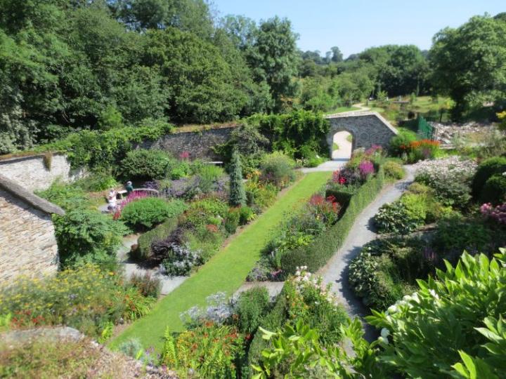 Garden House U.K. juli 2014